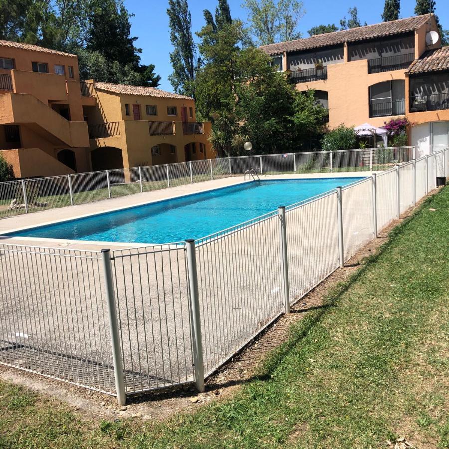 Appartement Les Hameaux 阿爾勒 外观 照片